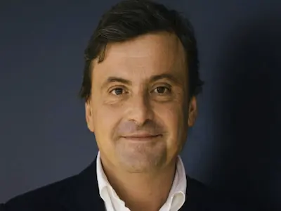 Carlo Calenda raccomanda RivonarisPro